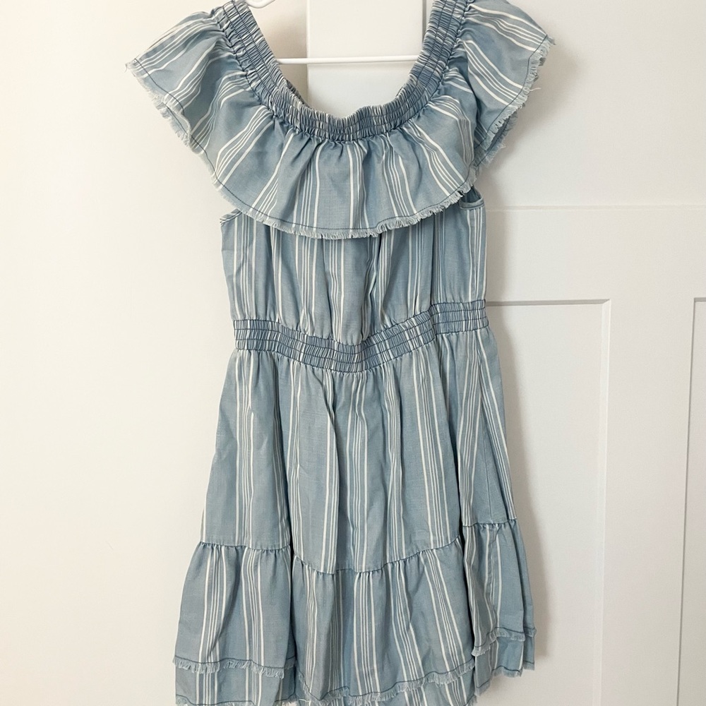 BB Dakota Denim Shoulder Dress Size Medium (dry cleaned)